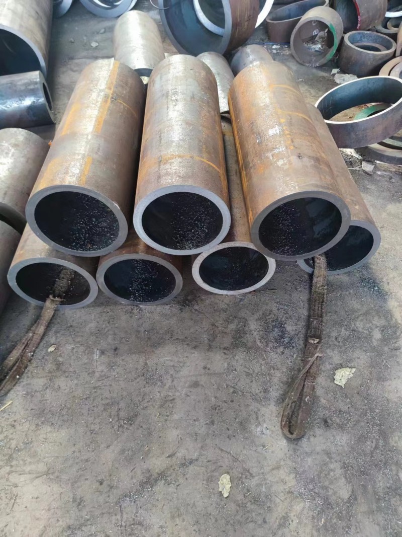 甘南甘南甘南12Cr1MovG无缝钢管切割