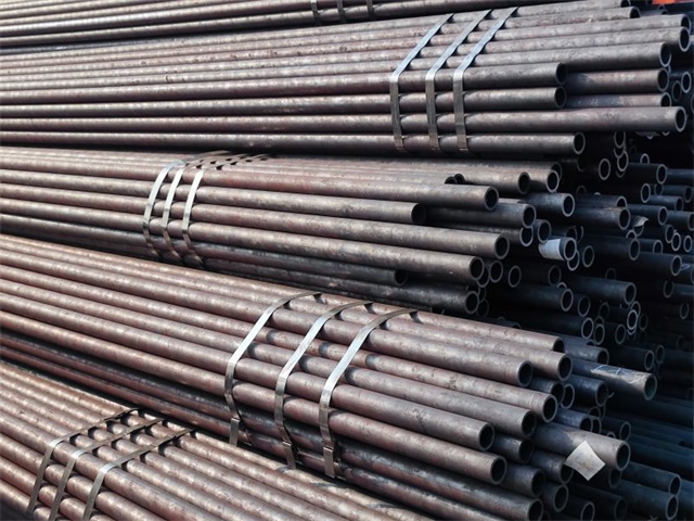 甘南12Cr1MovG小口径无缝钢管